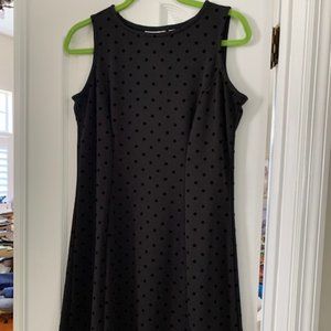 Black Sleeveless Dress Size S